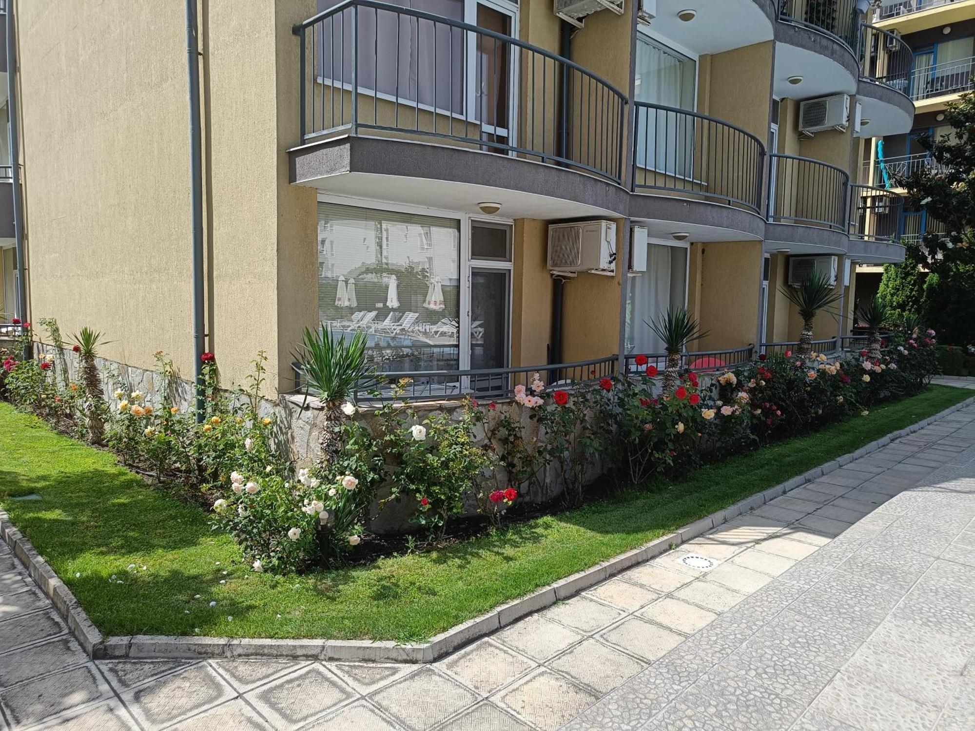 Rose Residence Sunny Beach Exterior foto